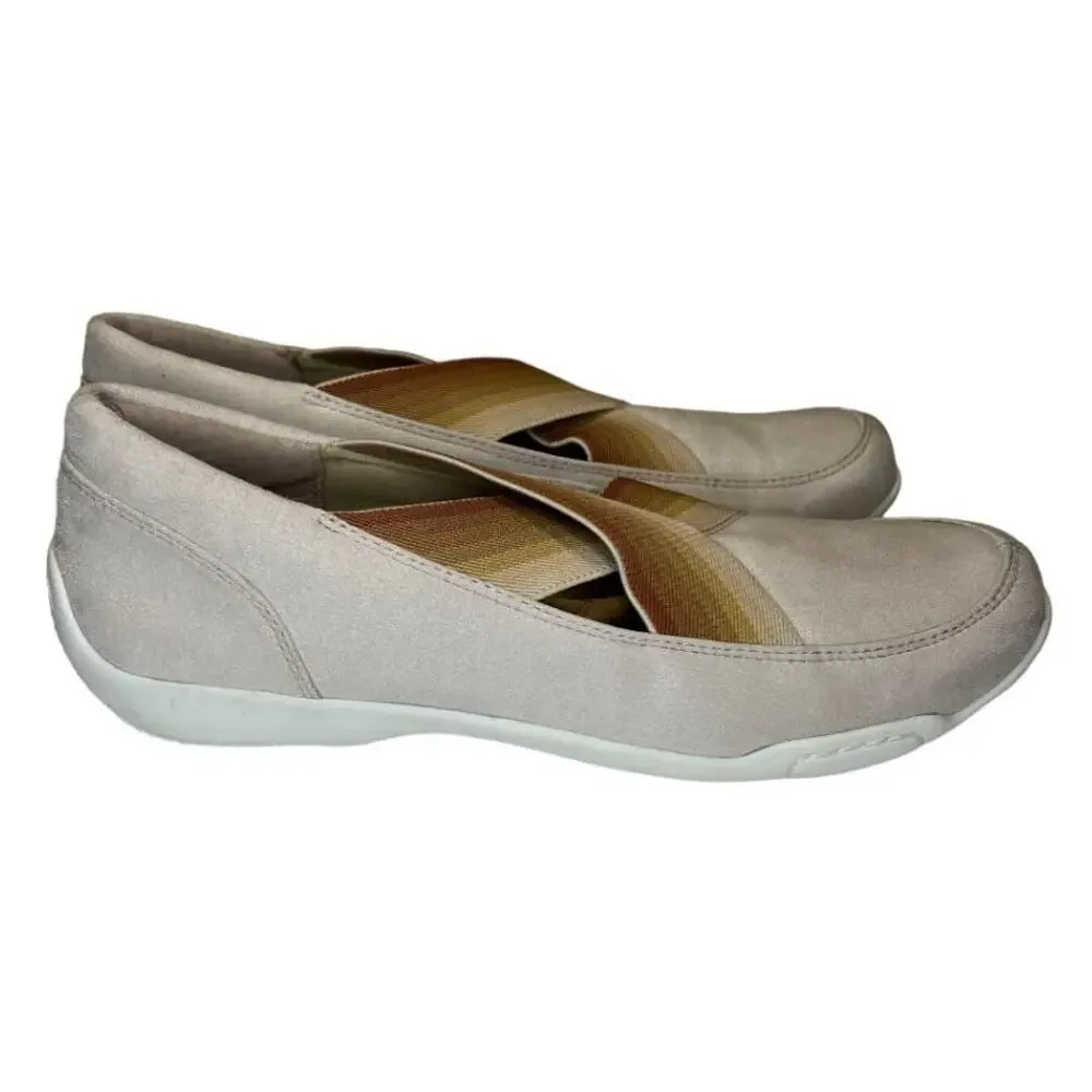 Ros Hommerson Clever Cream Cross Slip On Flat Shoes Size 8N Stretch Comfort